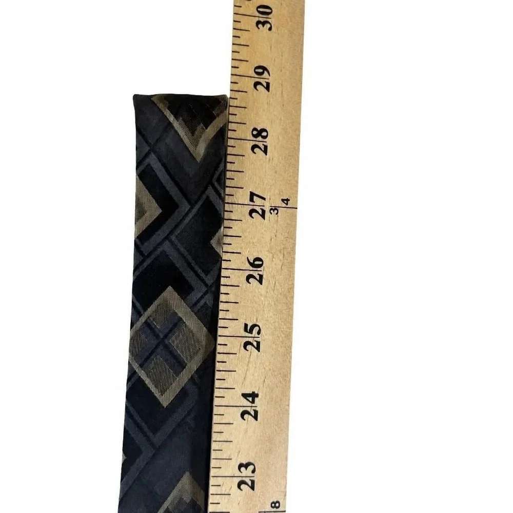 Covington Silk Tie Mens Black Gold Silver Geometric Square Diamond Stain Resist